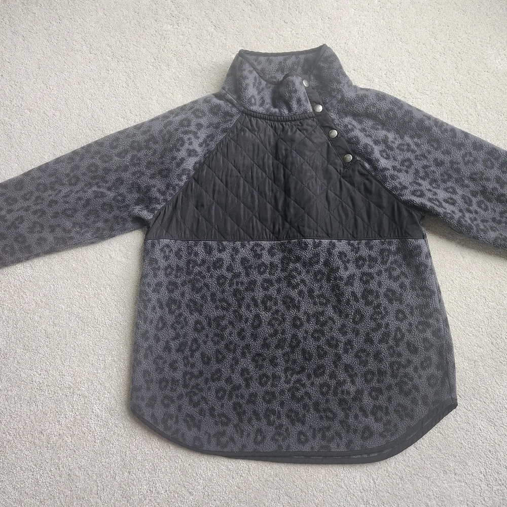 J. Crew Black and Gray Leopard Fleece Snap Pullover Size Medium
